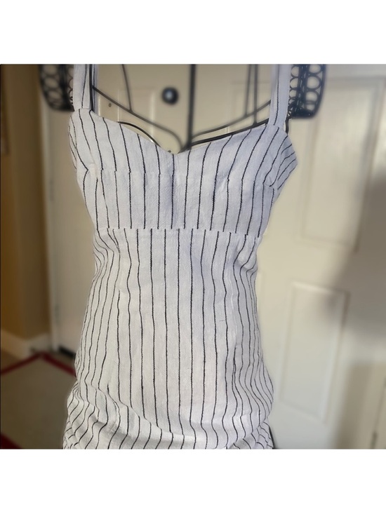 Forever 21 Dresses & Skirts - 💙F21 White/Navy Striped Tank Top Mini Dress